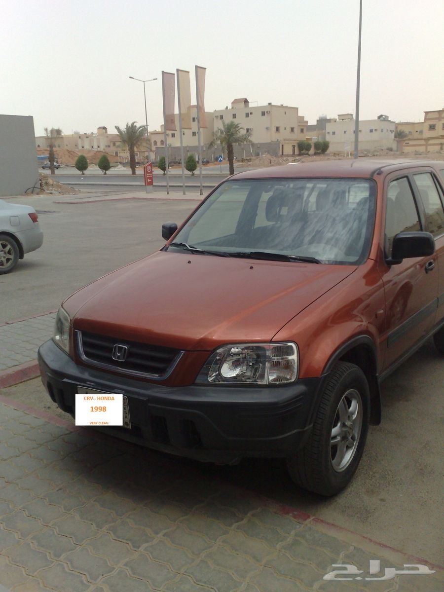 للبيع جيب هوندا CRV 1998 نظيفة جدا لونها برون