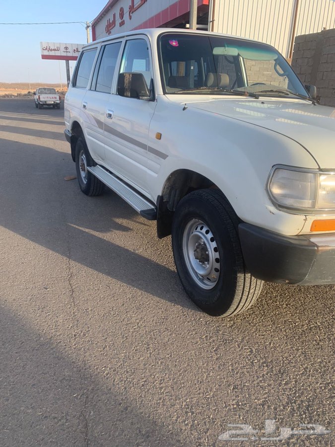 جيب تايوتا 94 للبيع بخيبر الشماليه في المدينة 2 جيب تايوتا 94 للبيع بخيبر الشماليه في المدينة 1